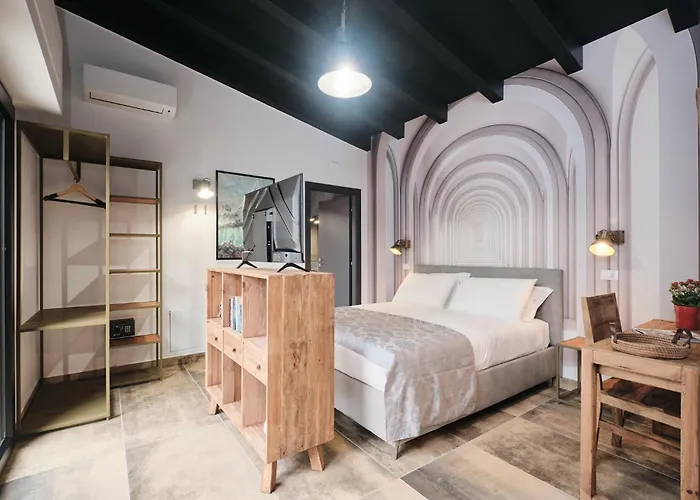Le Arcate, 1 Lavinia, 2 Lucilla Apartment